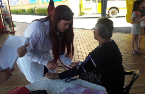 Aconteceu sábado ação do Outubro Rosa no Terminal da Fonte