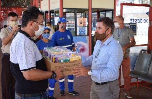 Pérola recebe da Prefeitura máscaras para passageiros