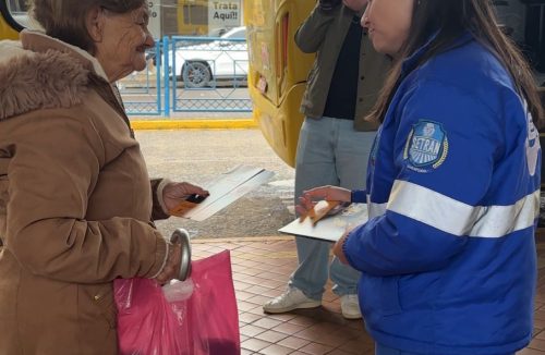 Ações do Maio Amarelo com atividade educativa no terminal